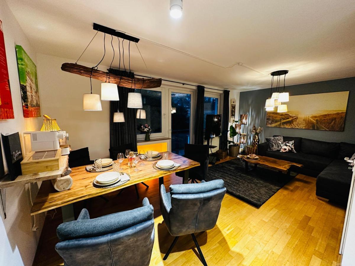 Ferienwohnung Stilvoll-Mit Balkon- Zentral - Netflix-Nespresso Essen Exterior foto