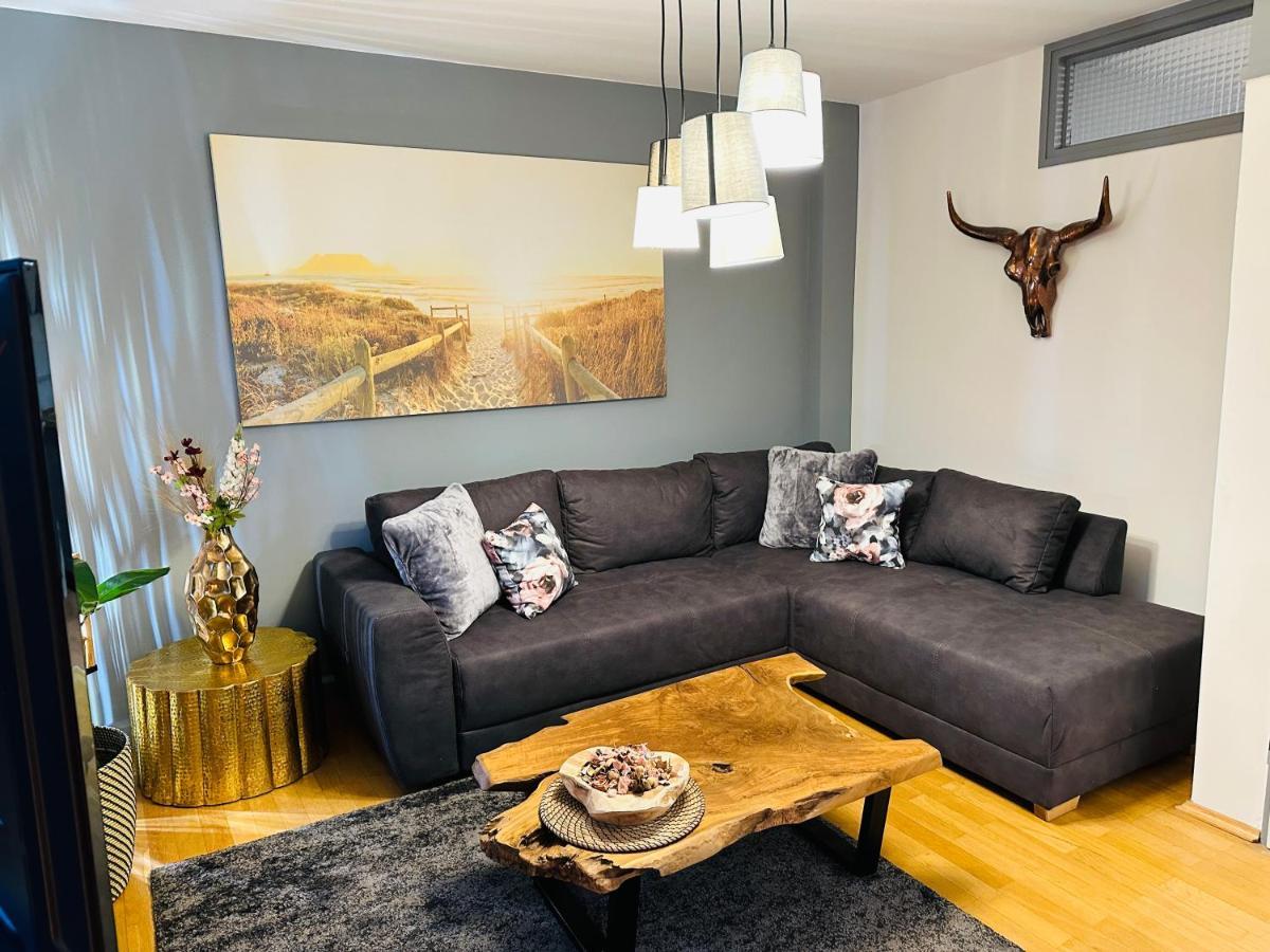 Ferienwohnung Stilvoll-Mit Balkon- Zentral - Netflix-Nespresso Essen Exterior foto